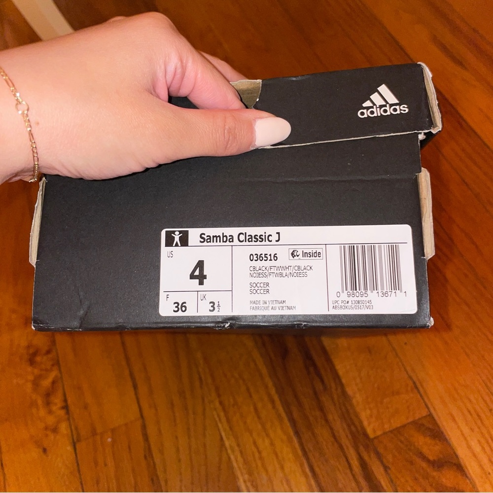 adidas samba classic